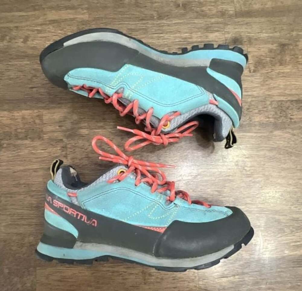 La Sportiva Boulder X Approach Shoes Blue Suede Hiking Sneakers Women’s 7.5